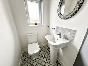 Cloakroom- click for photo gallery